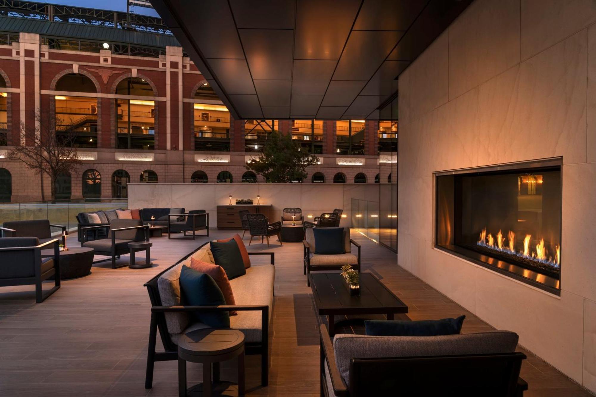 Loews Arlington Hotel מראה חיצוני תמונה